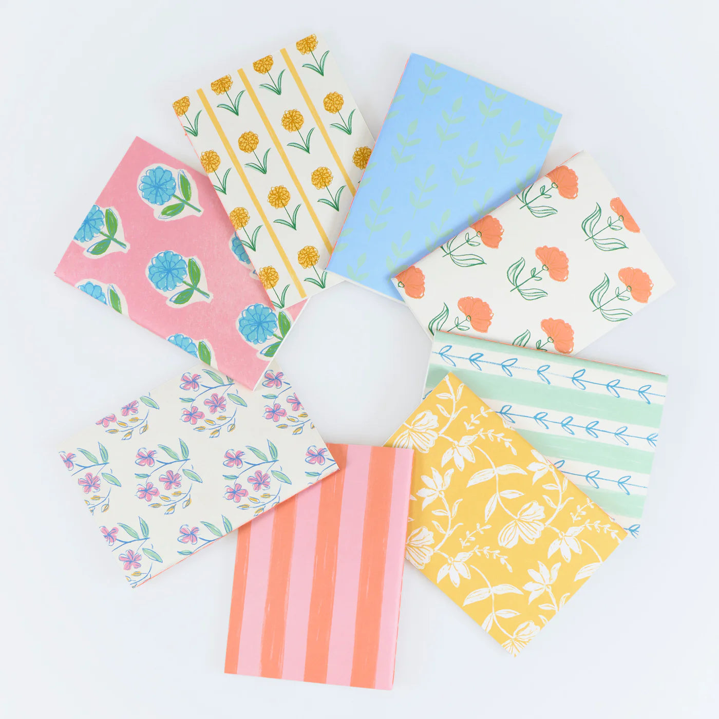 Set de 8 libretas flora en cajita - 80 hojas