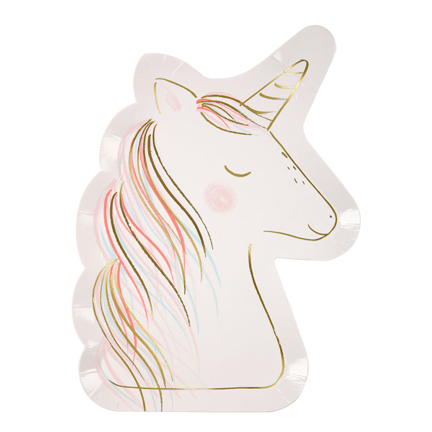 Estos increíbles platos con forma de unicornio de Meri Meri, son el complemento perfecto para que tu fiesta sea un cuento de hadas ! Tienen lindos colores pastel y detalles en color dorados. Combínalo con los otros productos de las líneas arociris y unicornios de Meri Meri.