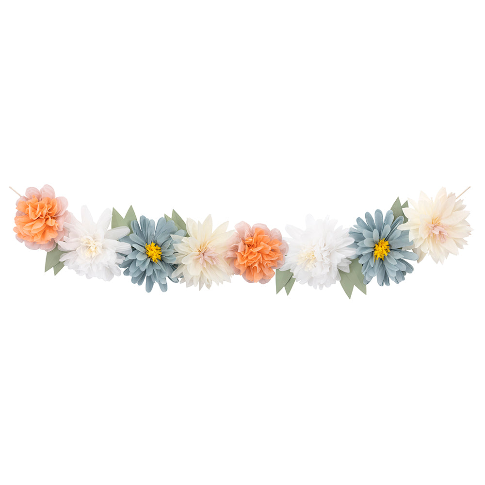 Guirnalda de flores gigantes pastel