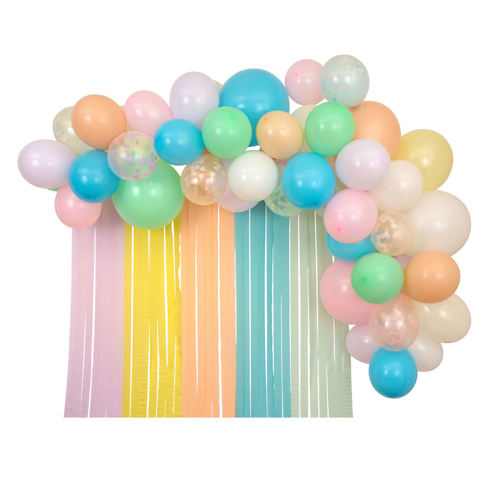 Guirnalda de globos pastel con tiritas