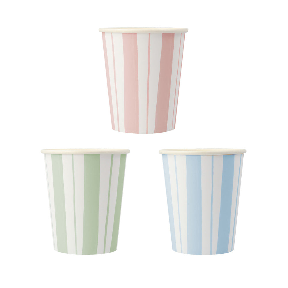 Vasos con rayas pastel