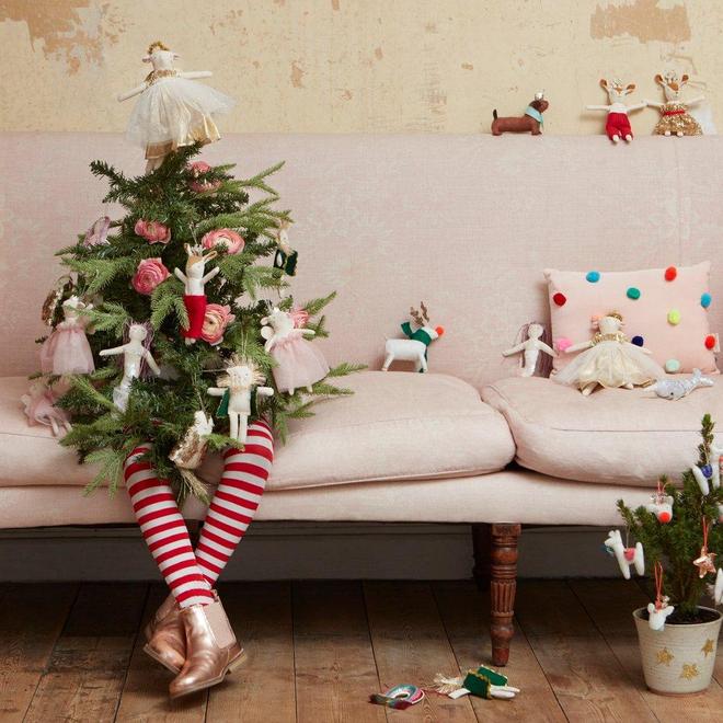 Adorno para el árbol - reno de fieltro