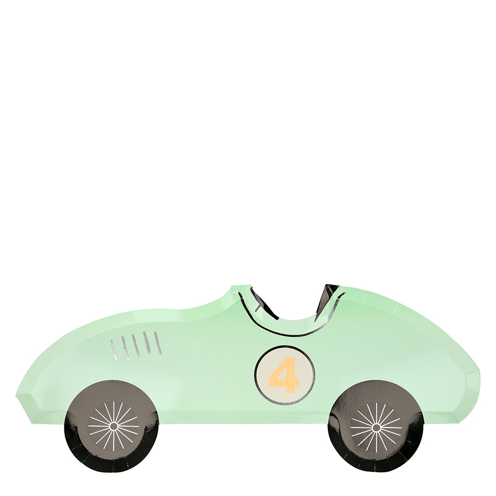 Platos con forma de autos de carreras