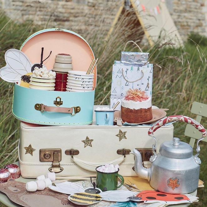 Platos con forma de Abeja