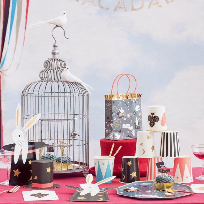 Platos conejo en el sombrero