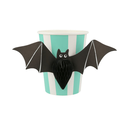 Vasos de Halloween con figuras de honeycomb balls