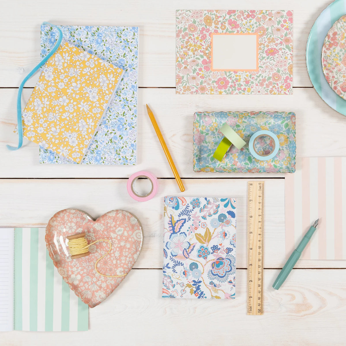 Bandeja para accesorios con forma de corazón - pequeña