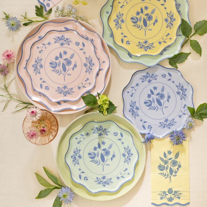 Platos con diseño botánico vintage - medianos