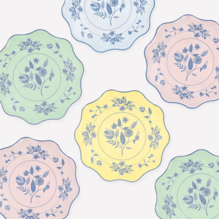Platos con diseño botánico vintage - medianos