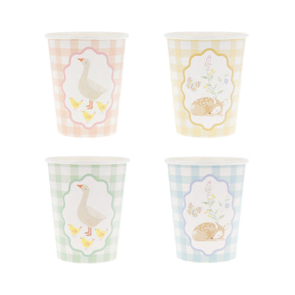 Vasos pequeños animales