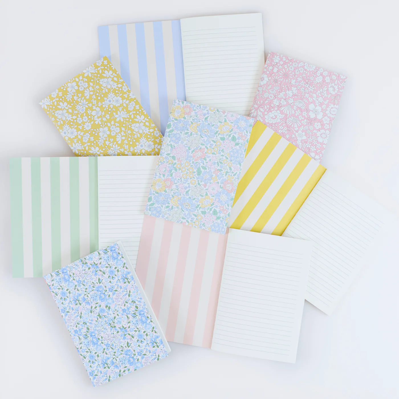 Set de 8 libretas Liberty en cajita - 80 hojas