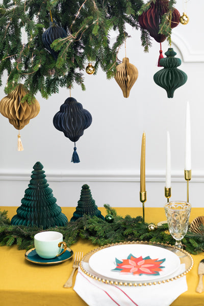 Adorno para el árbol - bola beige alargada