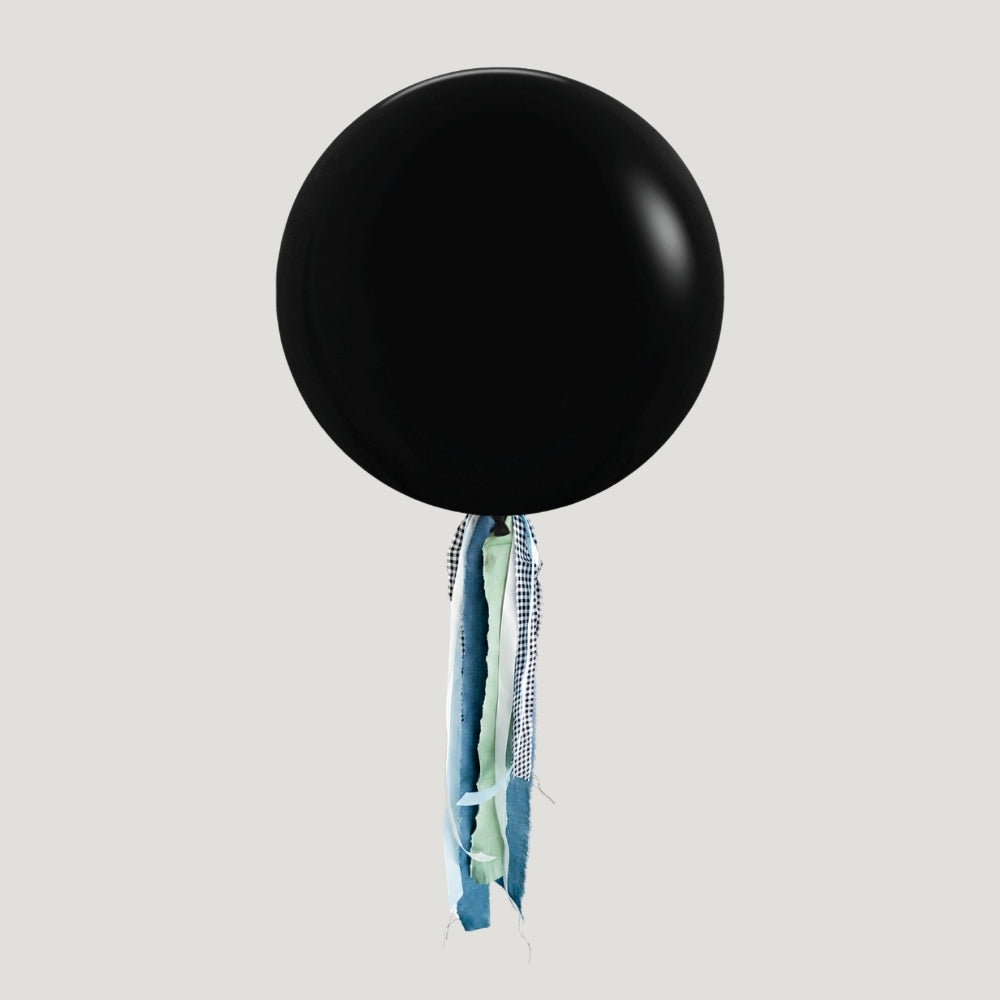 Globo XL 50 cm inflado con helio, cola de telas y peso - NEGRO