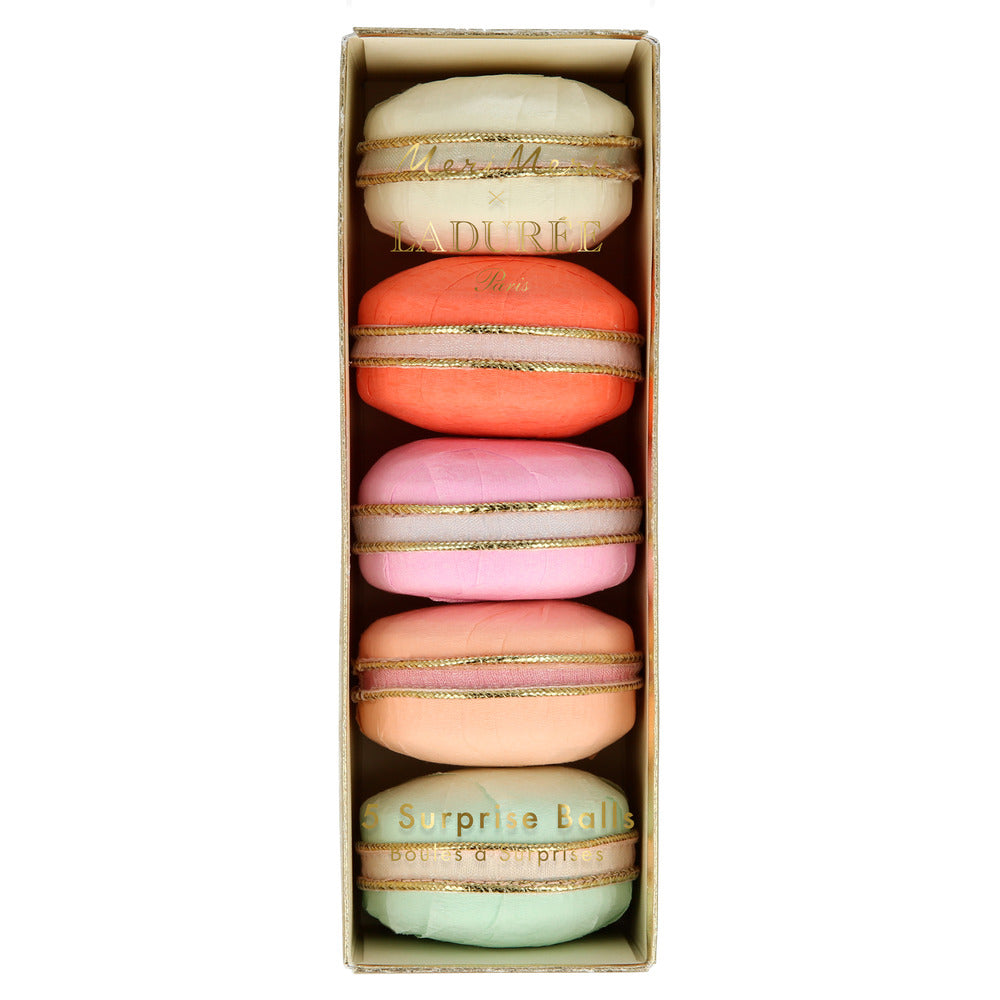 Bolitas sorpresa macarrones Ladurée Paris