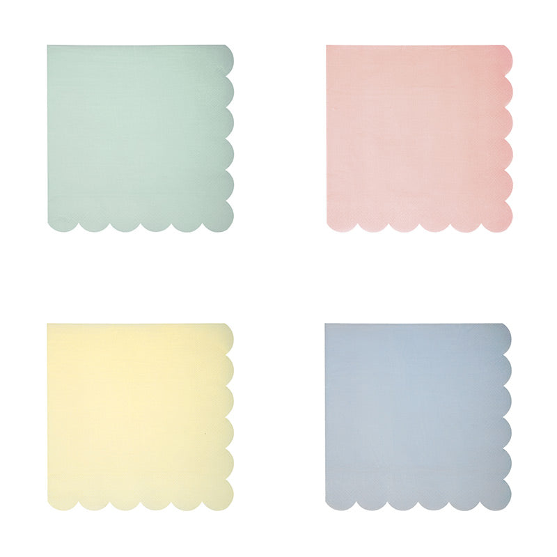 Platos 4 colores pastel - pequeños