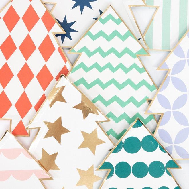 Platos árboles de Navidad pastel